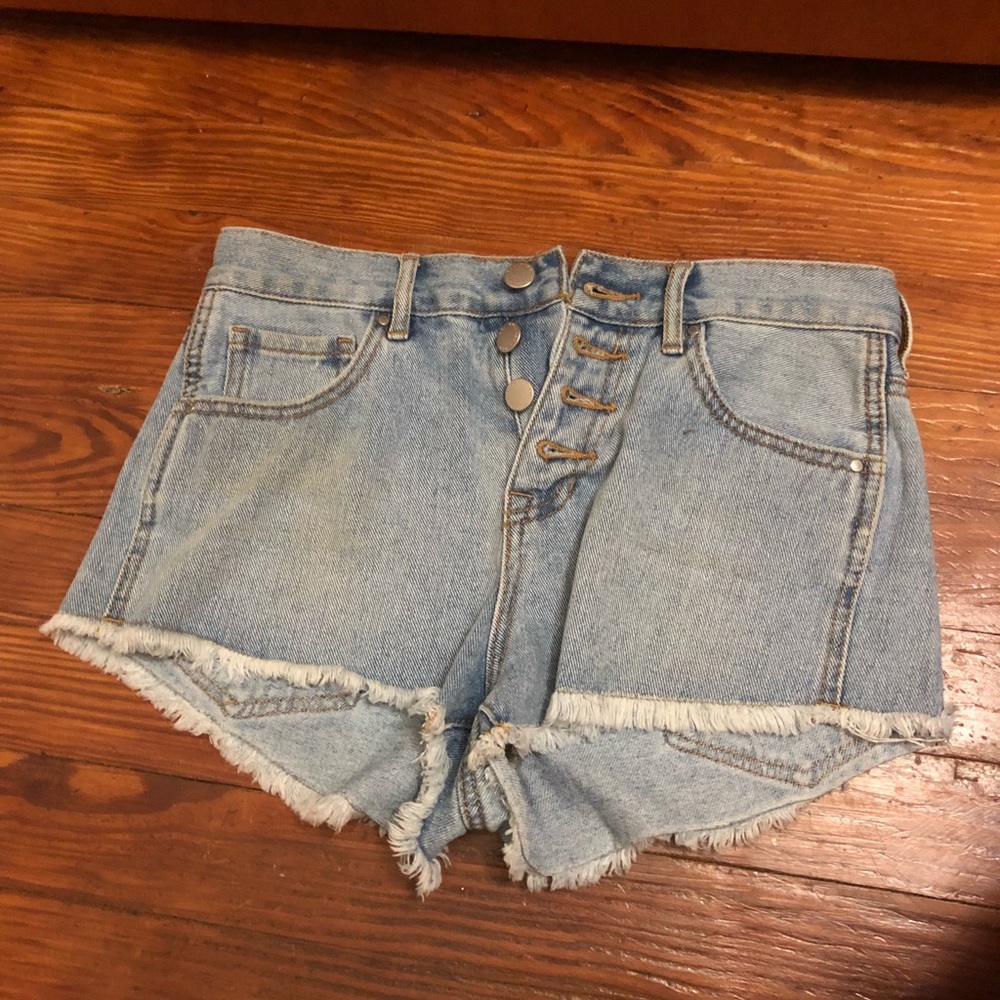 Bullhead jean shorts